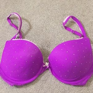 Victoria's Secret Body By Victoria Push-Up Bra 36B
